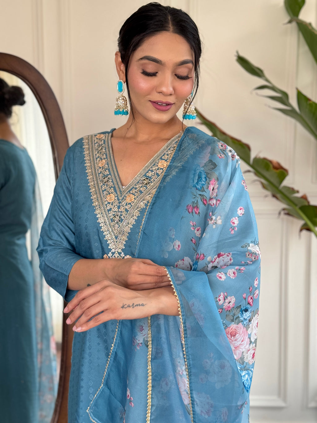 Women's Blue Vilscose Reyon Embroidered Kurta Set with Dupatta, 3/4 Sleeve, V Neck, Regular Fit
