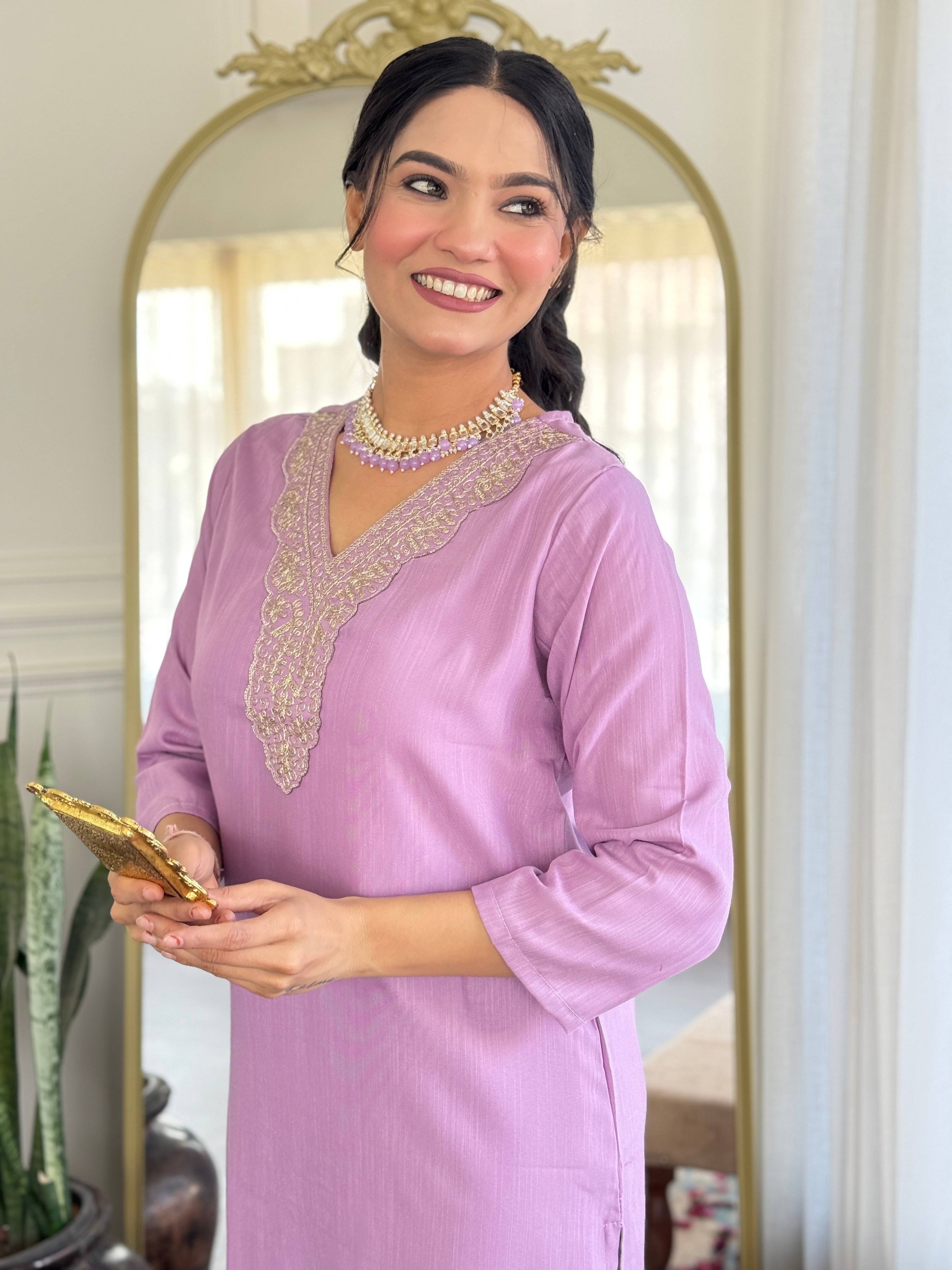 Women's Viscose Purple Slub Embroidered Kurta Set with Dupatta Set, V-Neck, 3/4 Sleeve, Regular Fit