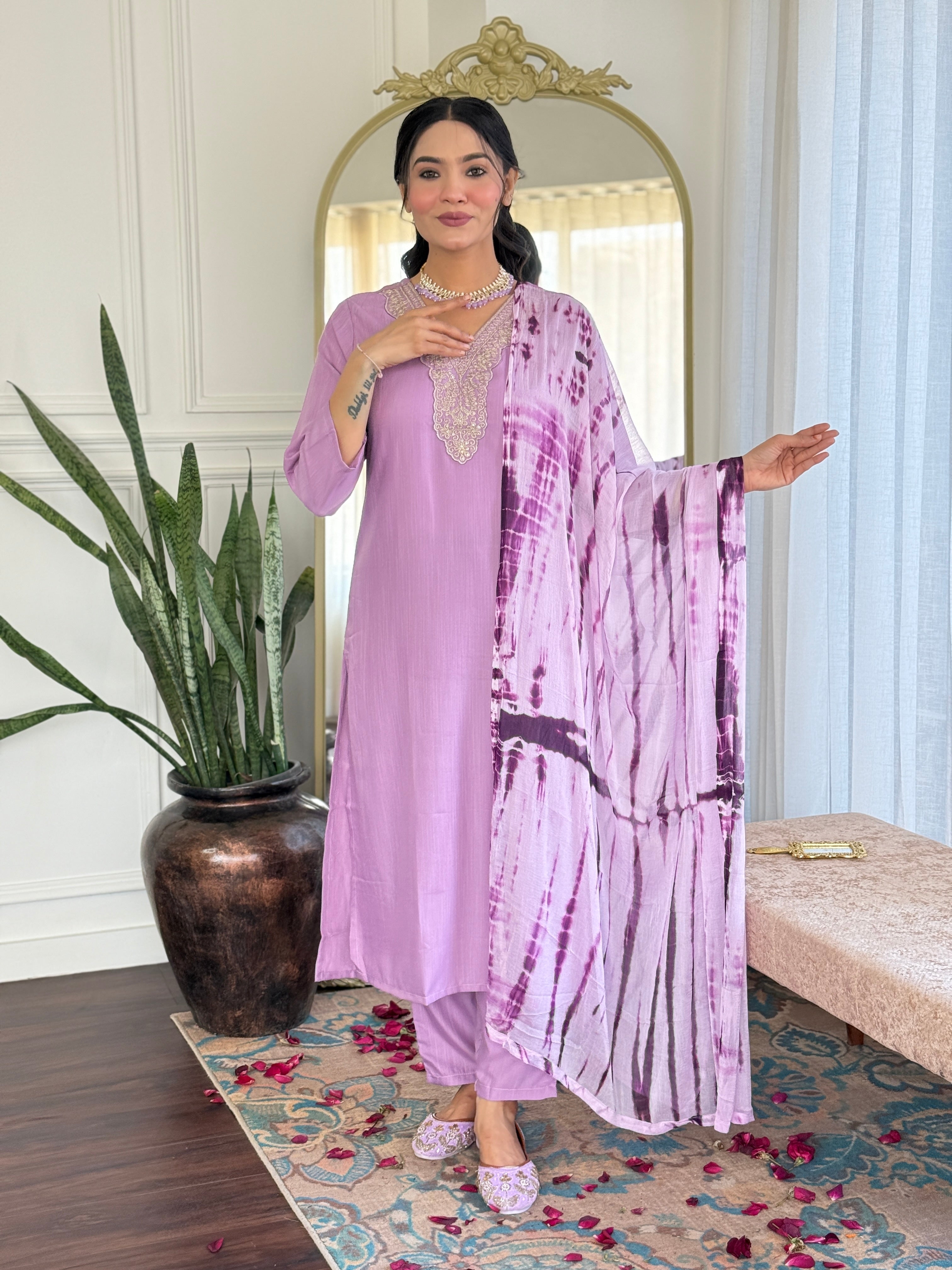 Women's Viscose Purple Slub Embroidered Kurta Set with Dupatta Set, V-Neck, 3/4 Sleeve, Regular Fit