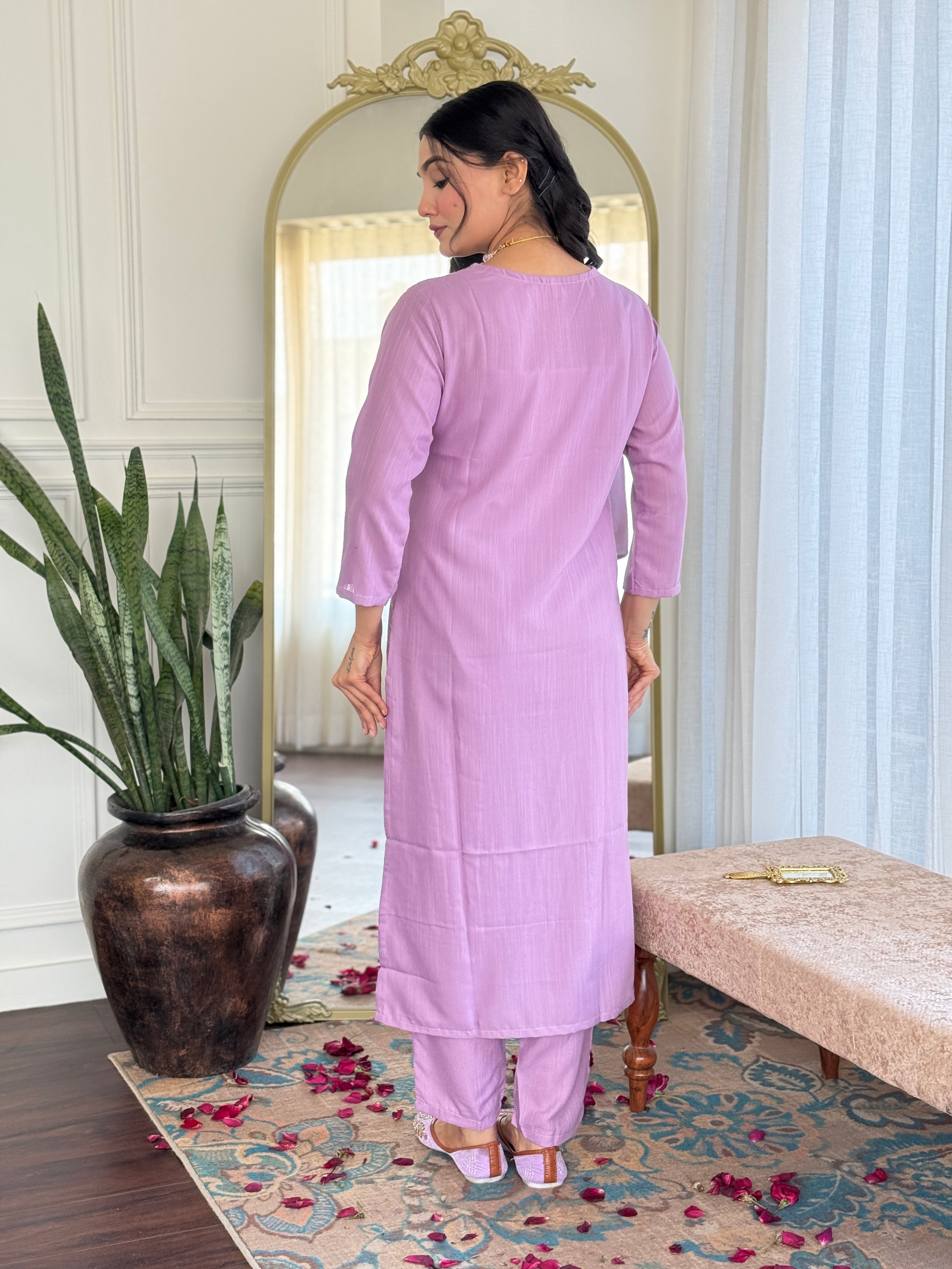 Women's Viscose Purple Slub Embroidered Kurta Set with Dupatta Set, V-Neck, 3/4 Sleeve, Regular Fit