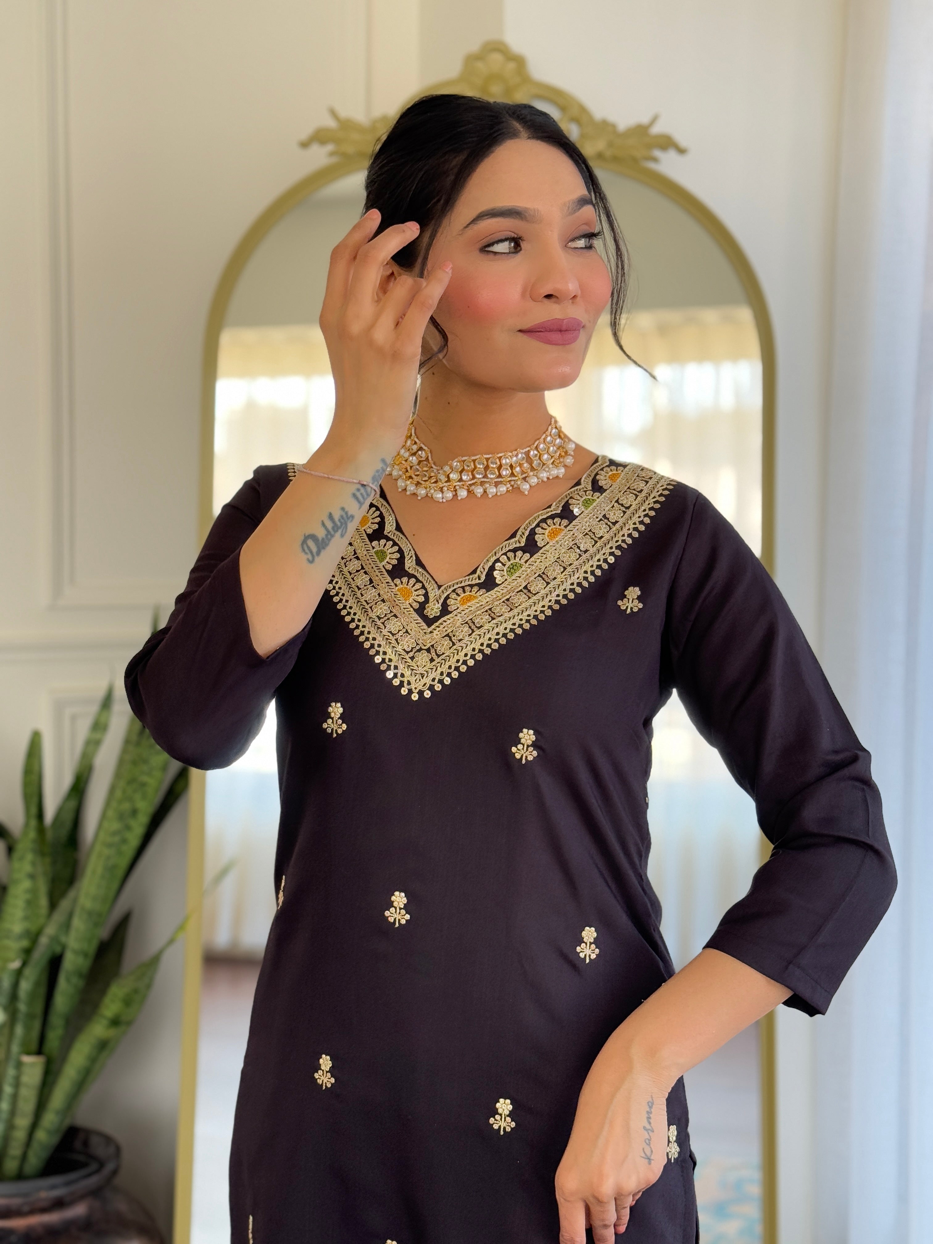 Elegant Women’s Black Kurta Set – Perfect for Festive & Party Wear
