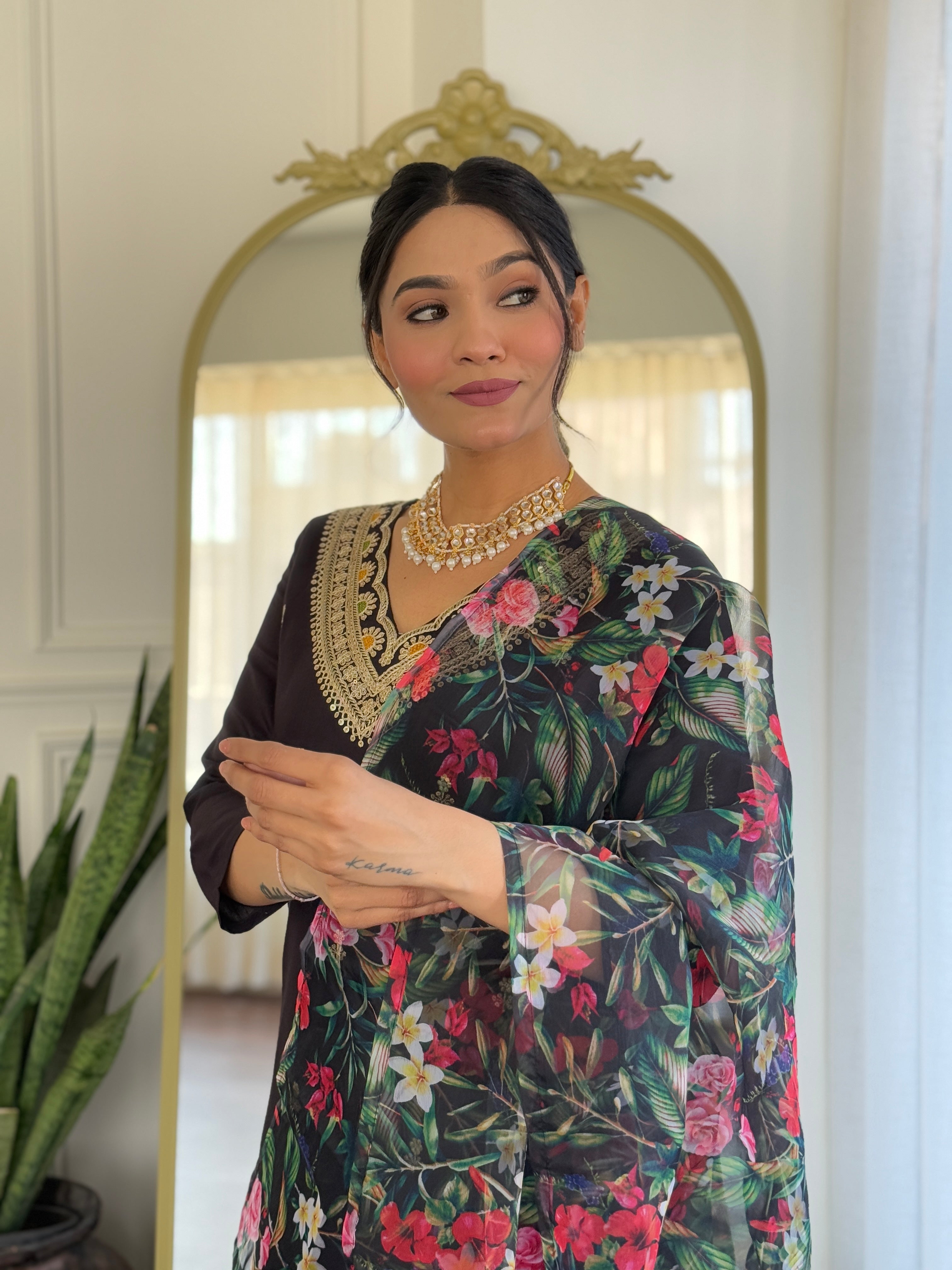 Elegant Women’s Black Kurta Set – Perfect for Festive & Party Wear