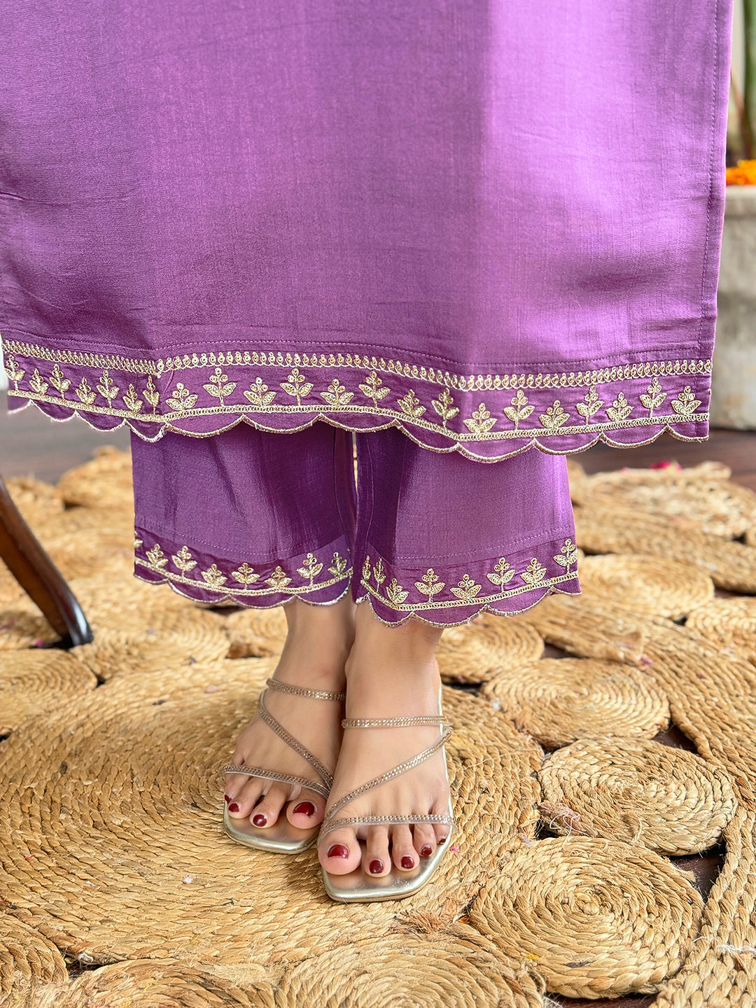 Women's Purple Embroidered Kurta Set with Dupatta, Purple, 3/4 Sleeve, Sweetheart Neck
