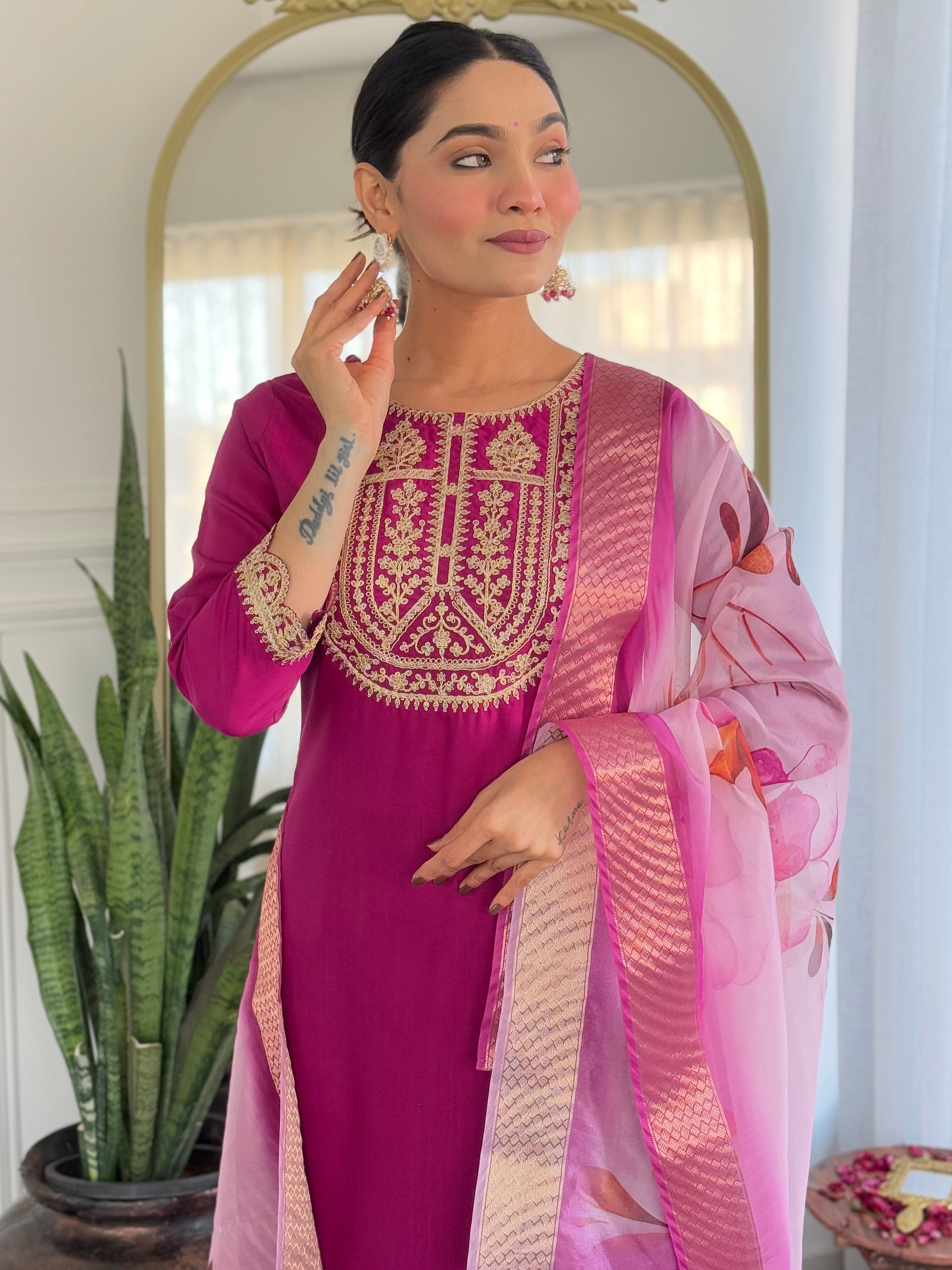 Women’s Wine Viscose Rayon Jacquard Kurta with Elegant Embroidery