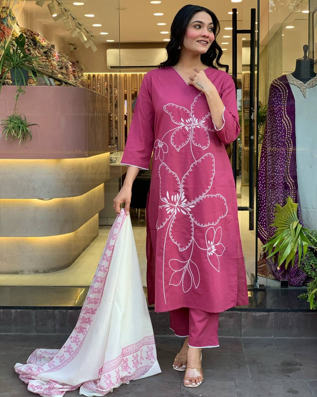 Traditional Pink Embroidered Kurta Set in Viscose Chanderi Fabric