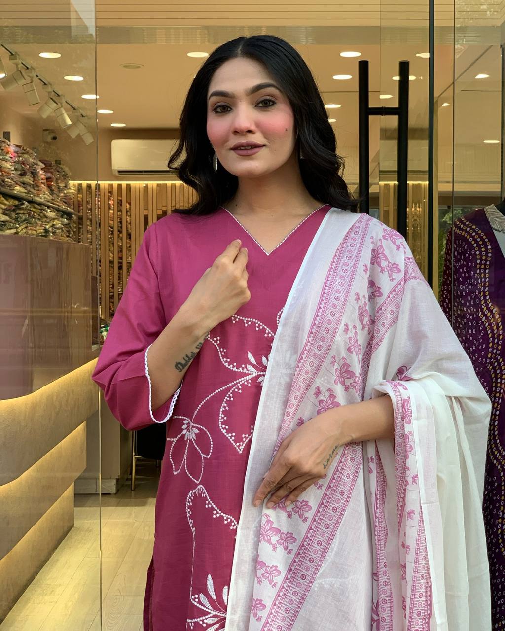 Traditional Pink Embroidered Kurta Set in Viscose Chanderi Fabric