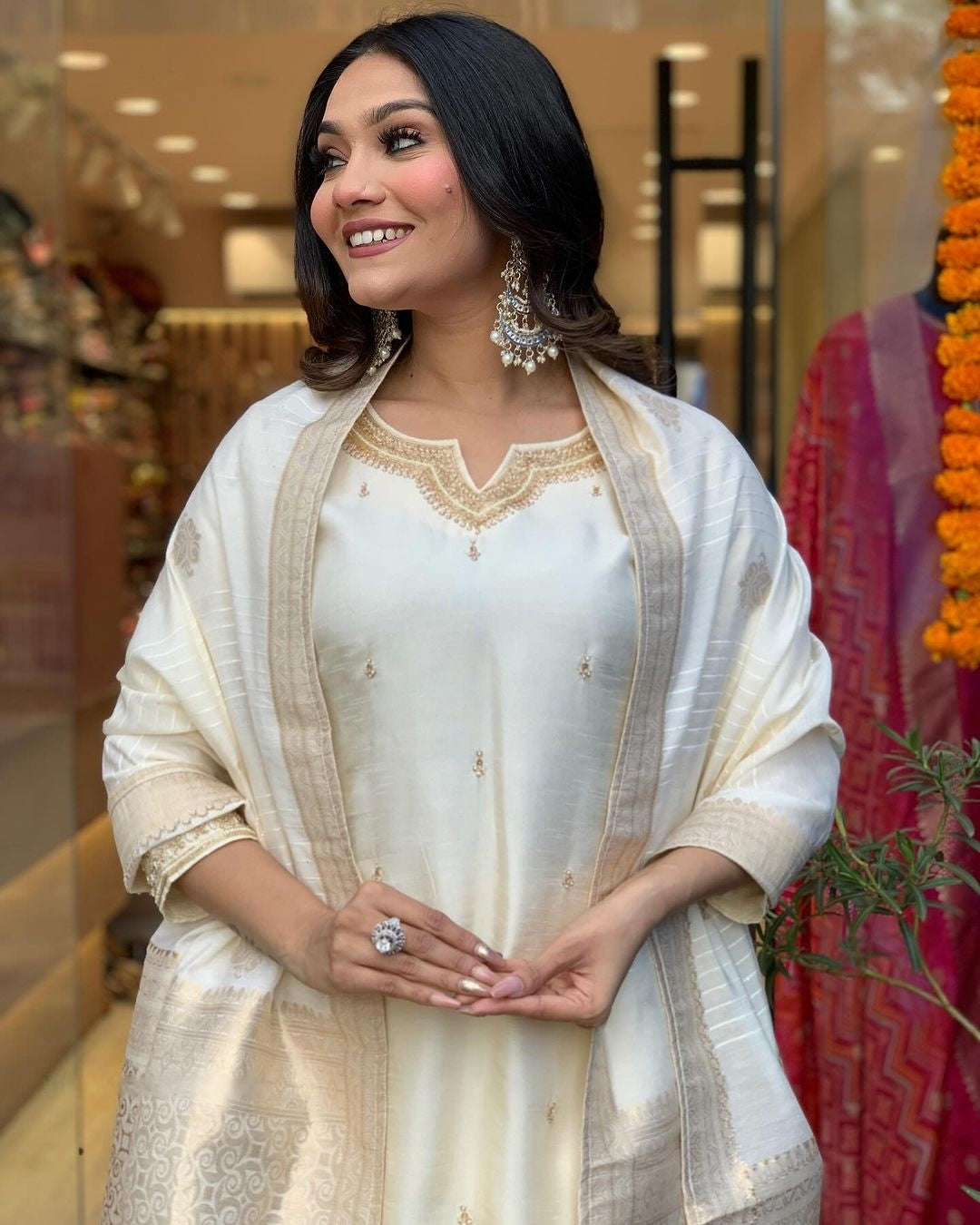 Women’s White Festive Kurta Set in Pure Viscose Chanderi with Delicate Embroidery