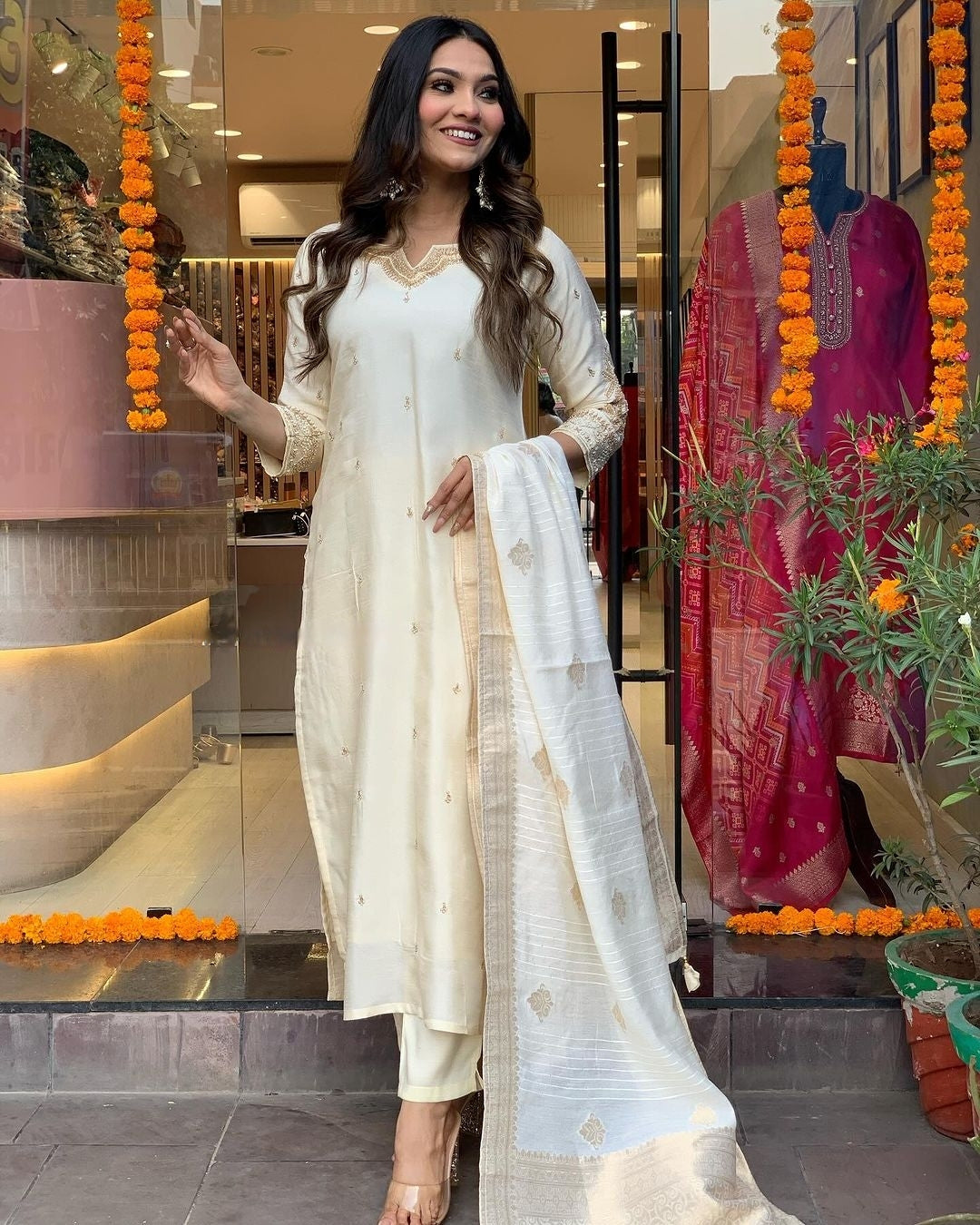 Women’s White Festive Kurta Set in Pure Viscose Chanderi with Delicate Embroidery