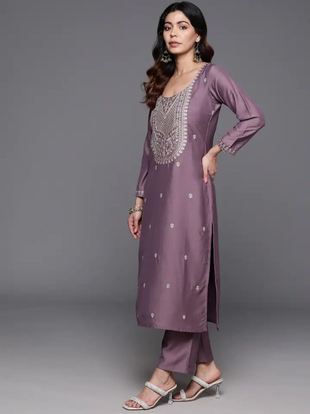 Women’s Lavender Traditional Viscose Chanderi Kurta Set with Rich Zari Detailing