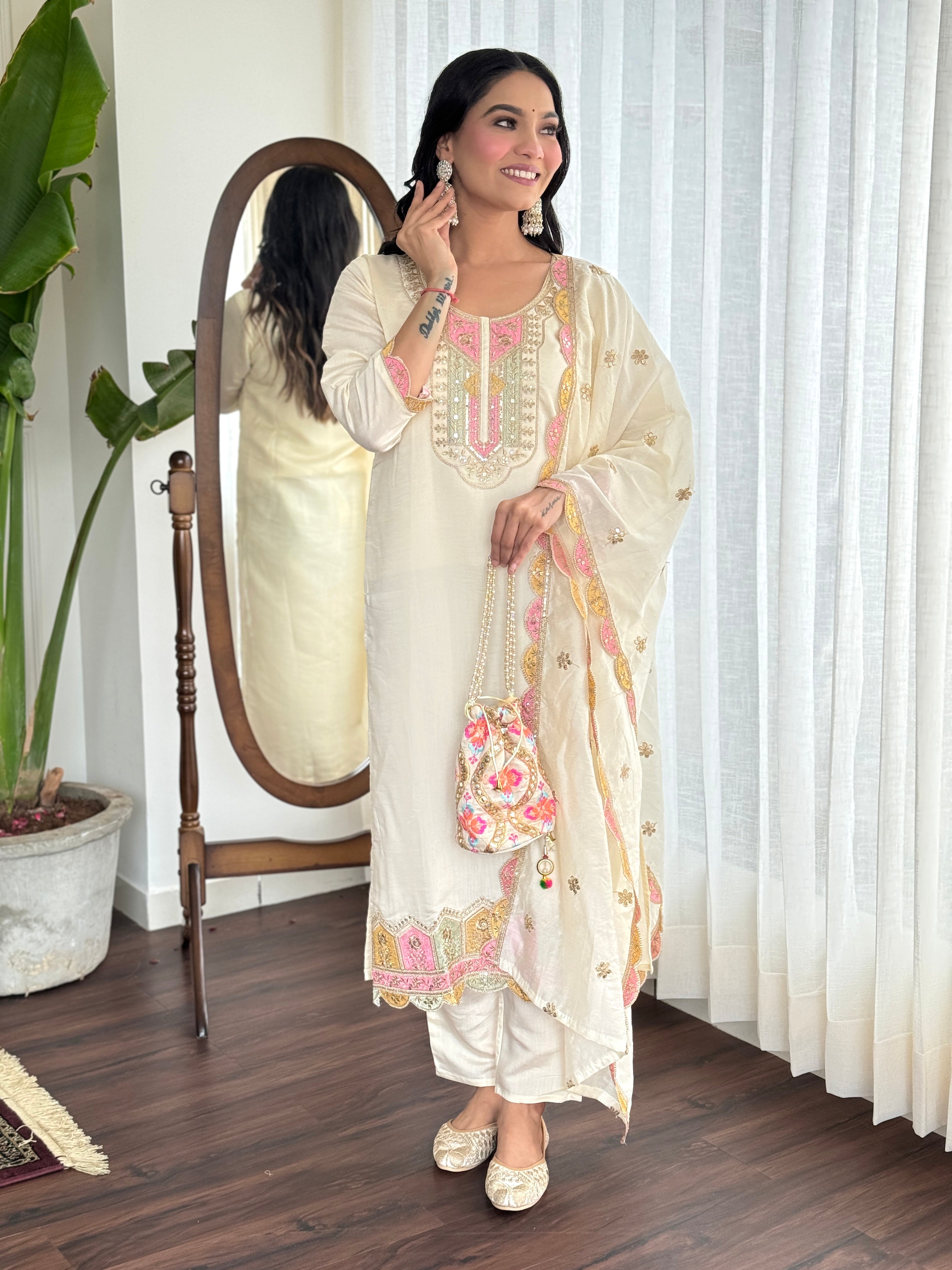 Women’s Off White Traditional Chanderi Silk Kurta Set with Delicate Embroidery