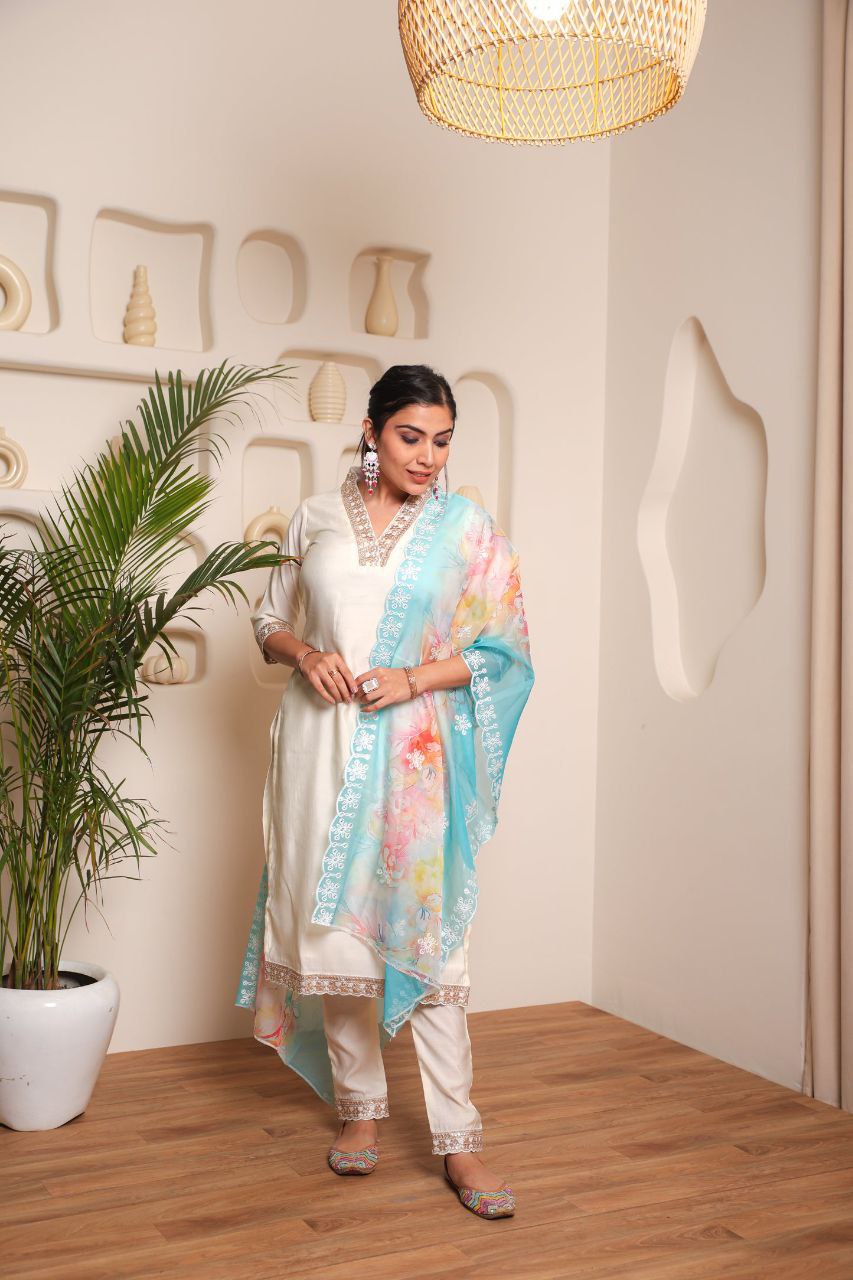 Women’s White Heavy Embroidered Chanderi Cotton Kurta Set with Stylish Printed Accents