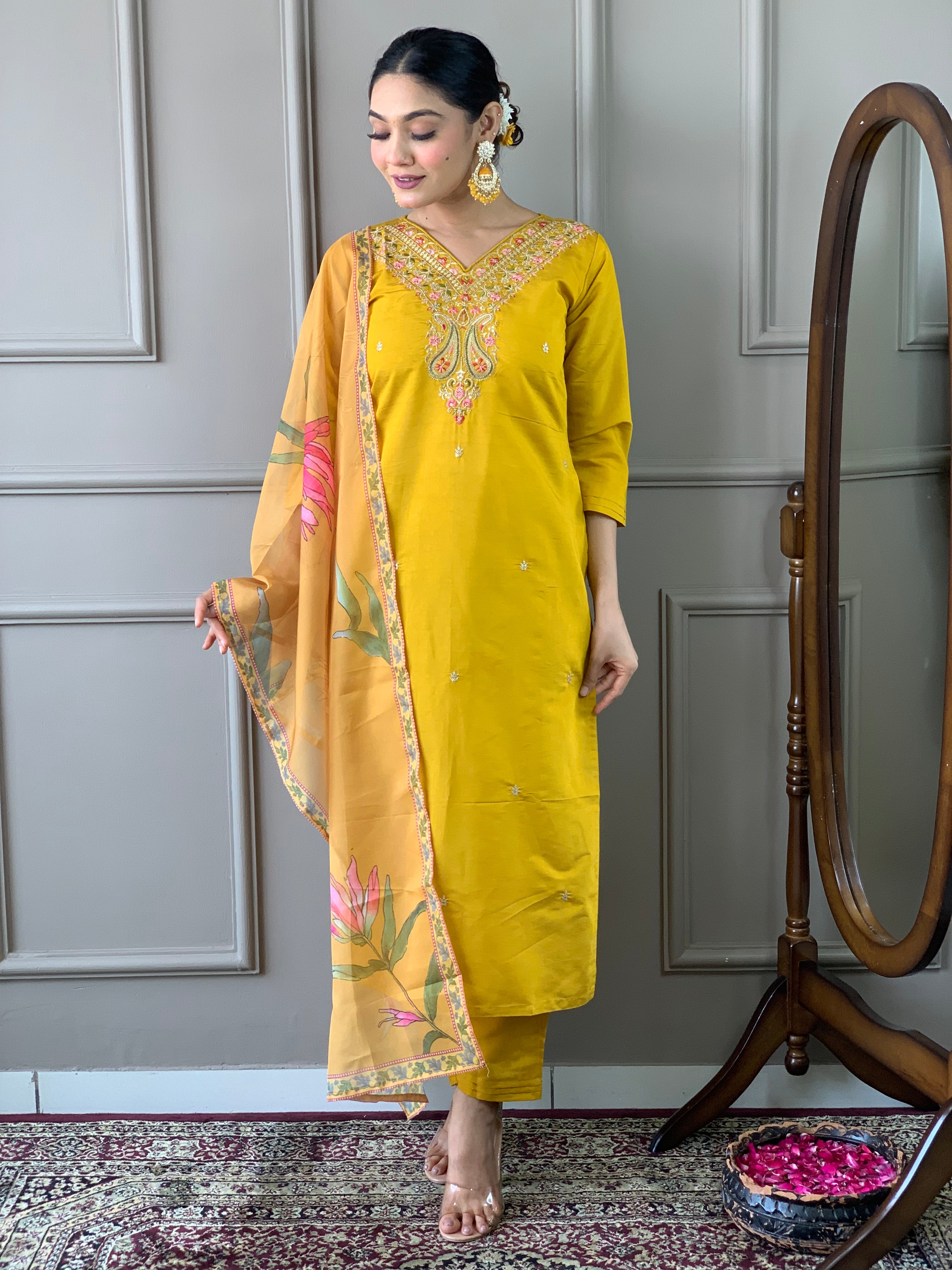 Women's Yellow Viscose Chanderi Embroidered Kurta Set with Nylon Taby Dupatta