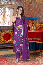 Floral Print Purple Viscose French Crepe Kurta Set with Georgette Dupatta & Lace Border