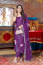 Floral Print Purple Viscose French Crepe Kurta Set with Georgette Dupatta & Lace Border