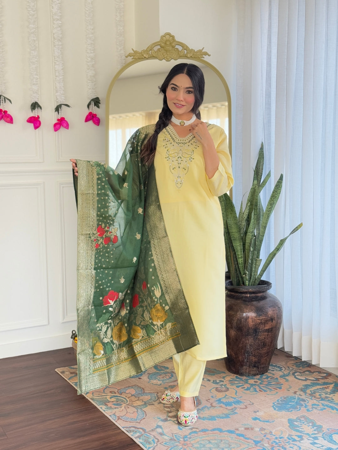 Women's Yellow Chanderi Viscose Embroidered Straight Kurta with Chanderi Viscose Pant And Jacquard