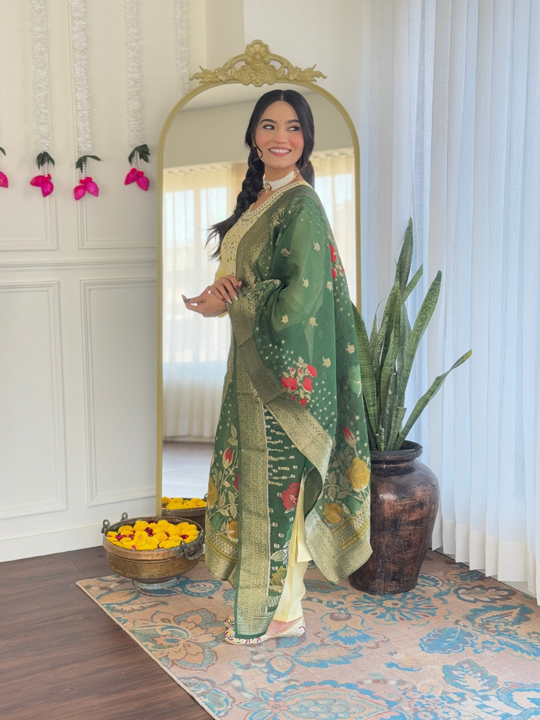 Women's Yellow Chanderi Viscose Embroidered Straight Kurta with Chanderi Viscose Pant And Jacquard