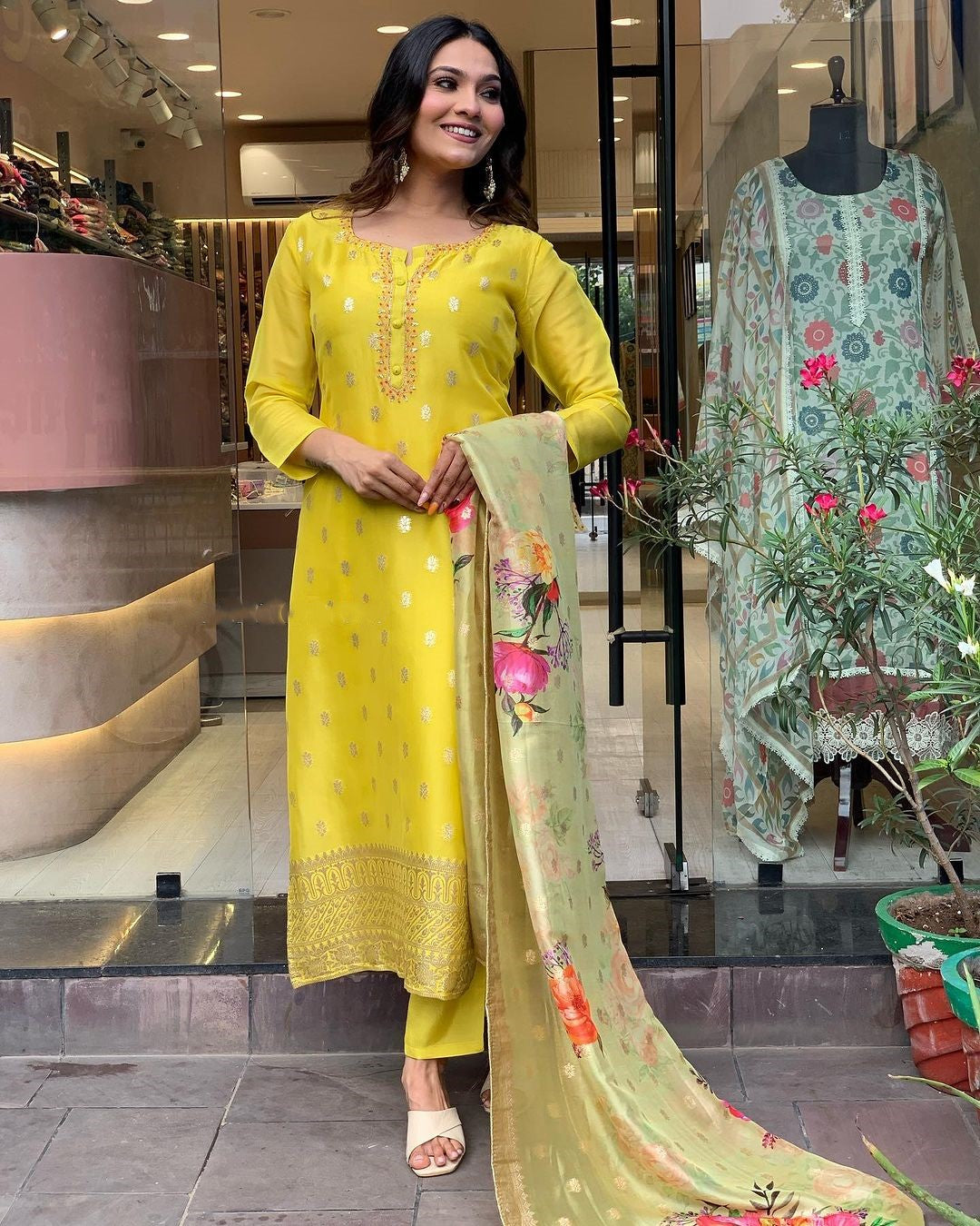 Women's Yellow Viscose Organza Jacquard Embroidered Kurta Set with Heavy Printed Jacquard Dupatta