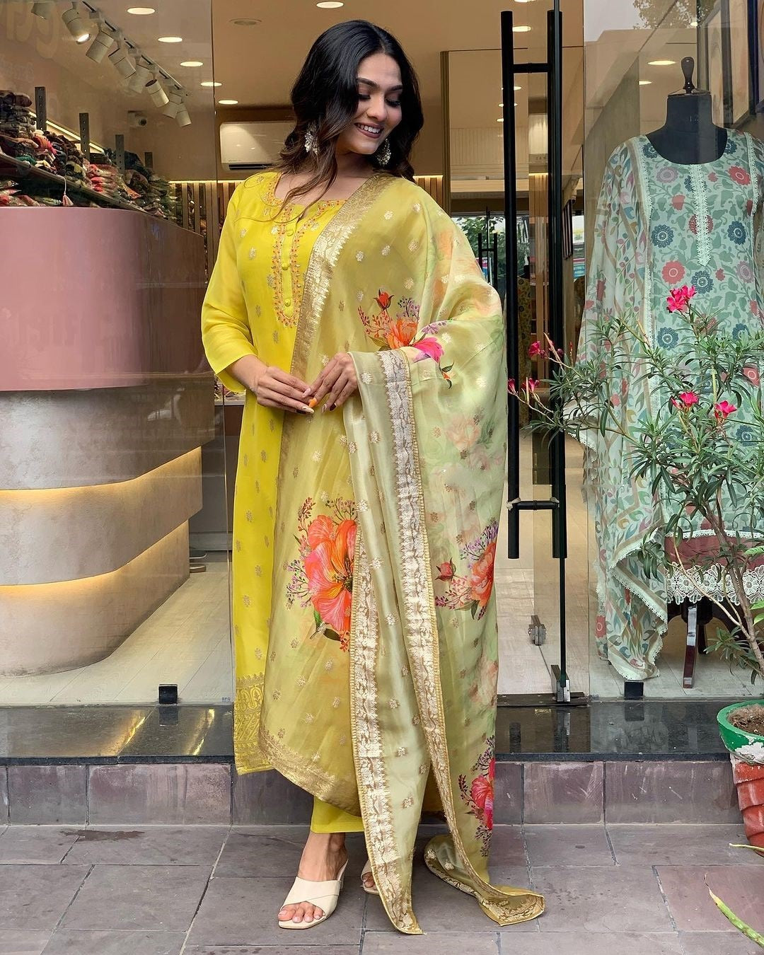 Women's Yellow Viscose Organza Jacquard Embroidered Kurta Set with Heavy Printed Jacquard Dupatta