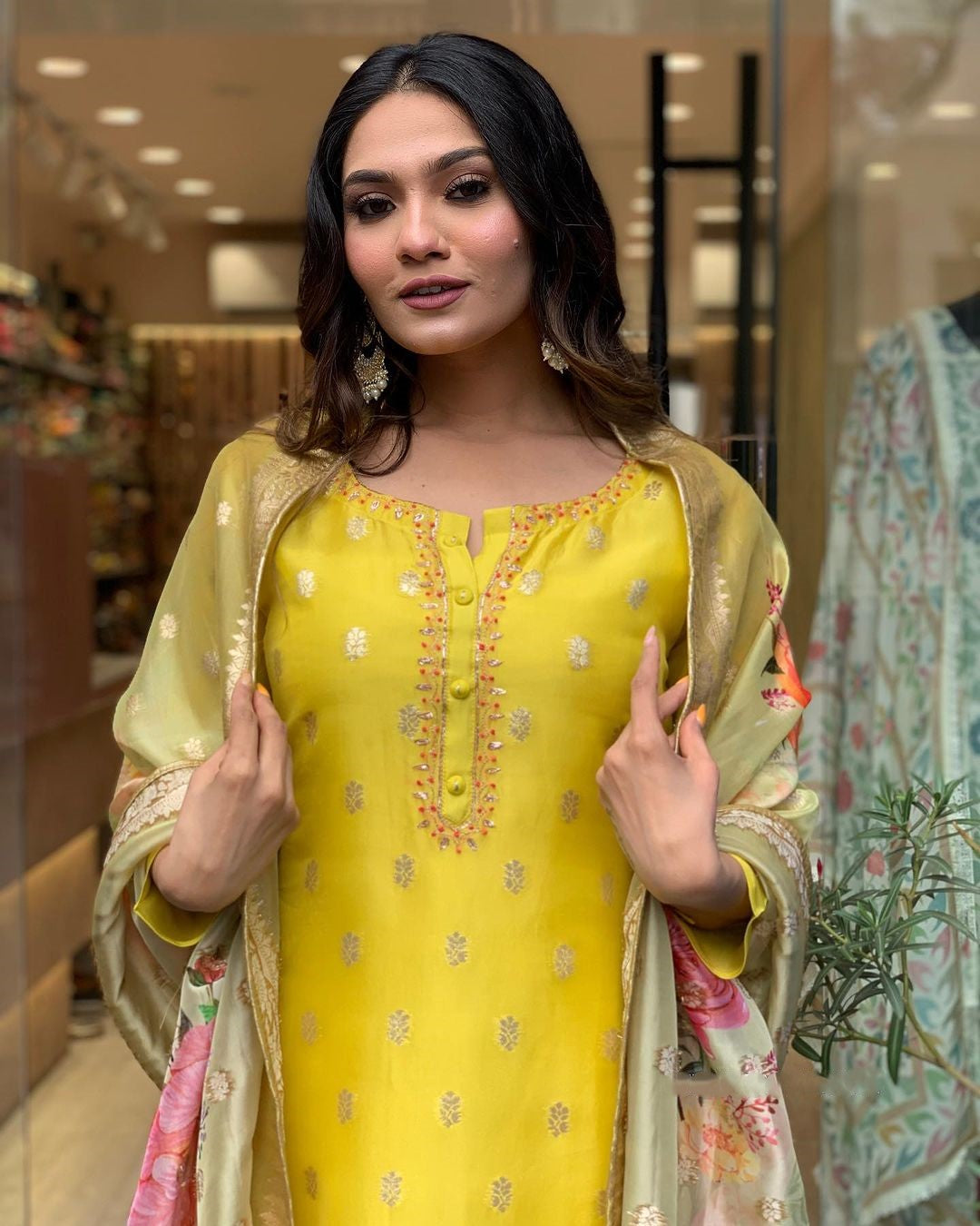 Women's Yellow Viscose Organza Jacquard Embroidered Kurta Set with Heavy Printed Jacquard Dupatta