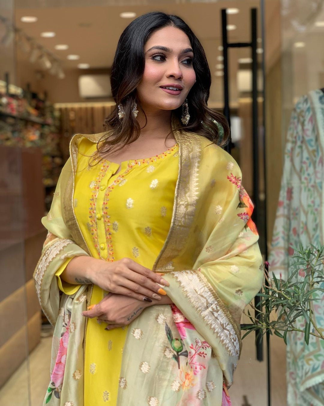 Women's Yellow Viscose Organza Jacquard Embroidered Kurta Set with Heavy Printed Jacquard Dupatta