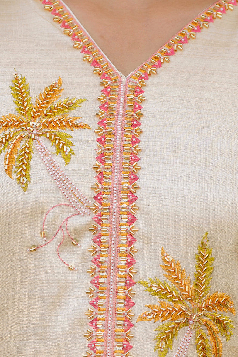 Elegant Cream Viscose Chanderi Outfit with Tabby Organza & Beaded Embroidery