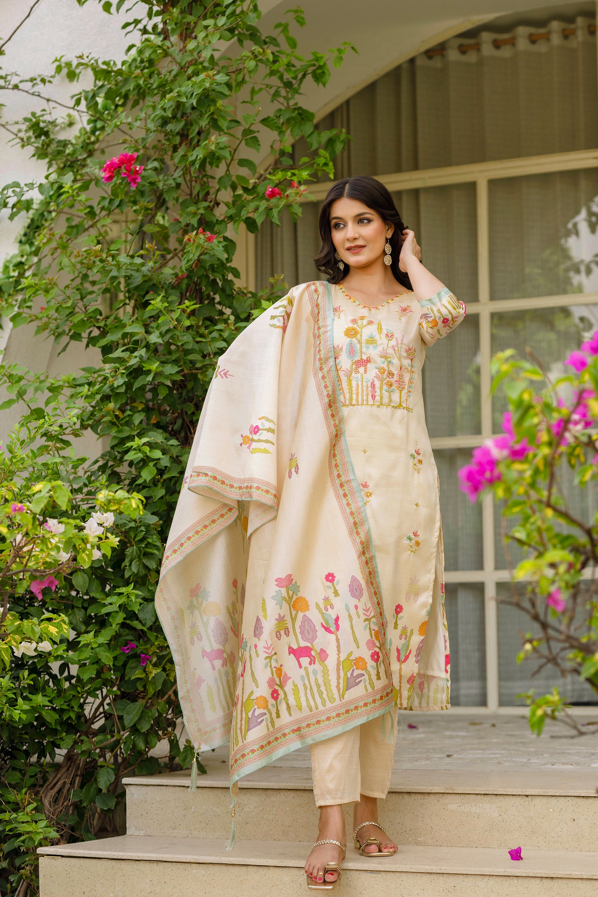 Women’s Cream Ethnic Viscose Assam Silk Kurta Set with Embroidery Work
