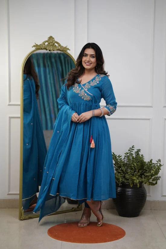 Women’s Blue Silk Blend Embroidered Kurta Set with Bottom & Chanderi Dupatta