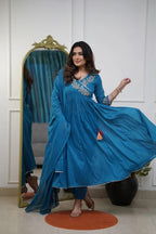 Women’s Blue Silk Blend Embroidered Kurta Set with Bottom & Chanderi Dupatta