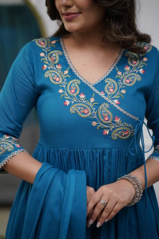 Women’s Blue Silk Blend Embroidered Kurta Set with Bottom & Chanderi Dupatta