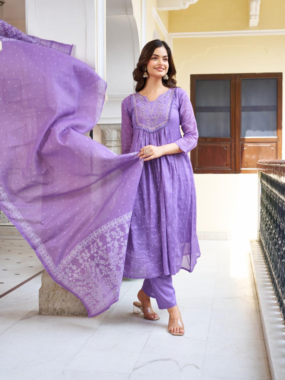 Women’s Lavender Pure Cotton Embroidered Kurta Set with Plain Bottom & Printed Dupatta