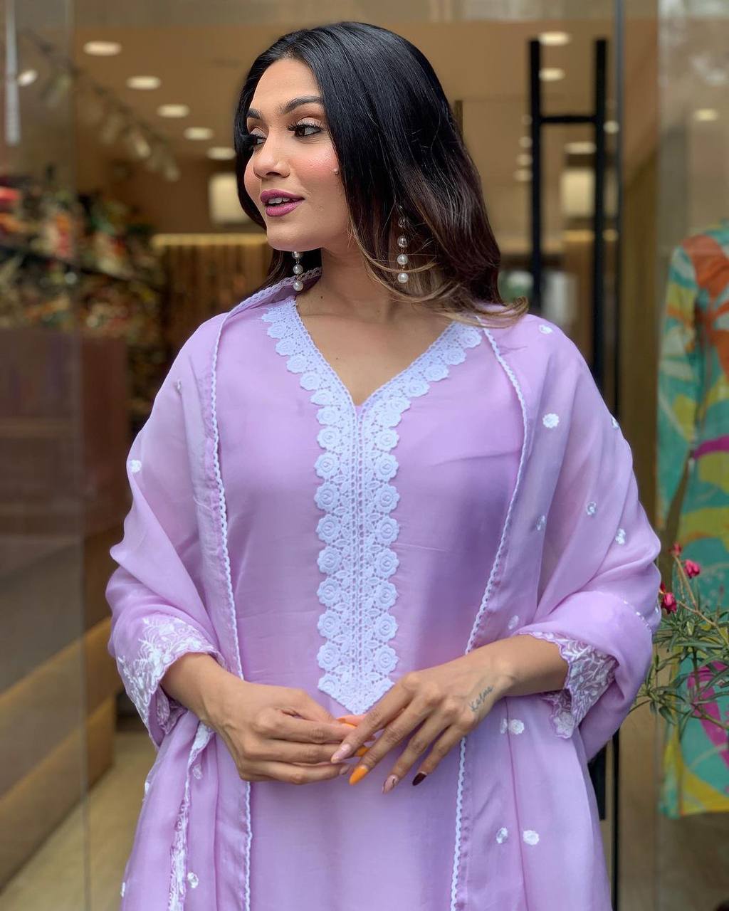 Women’s Lavender Embroidered Pure Russian Silk Kurta Set – Luxe Ethnic Wear
