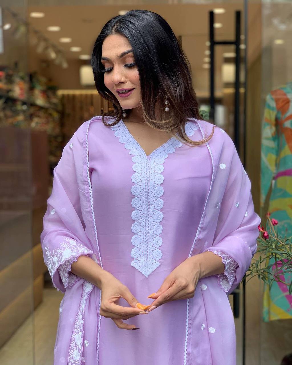 Women’s Lavender Embroidered Pure Russian Silk Kurta Set – Luxe Ethnic Wear