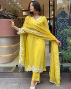 Women’s Yellow Lavender Embroidered Pure Russian Silk Kurta Set – Luxe Ethnic Wear