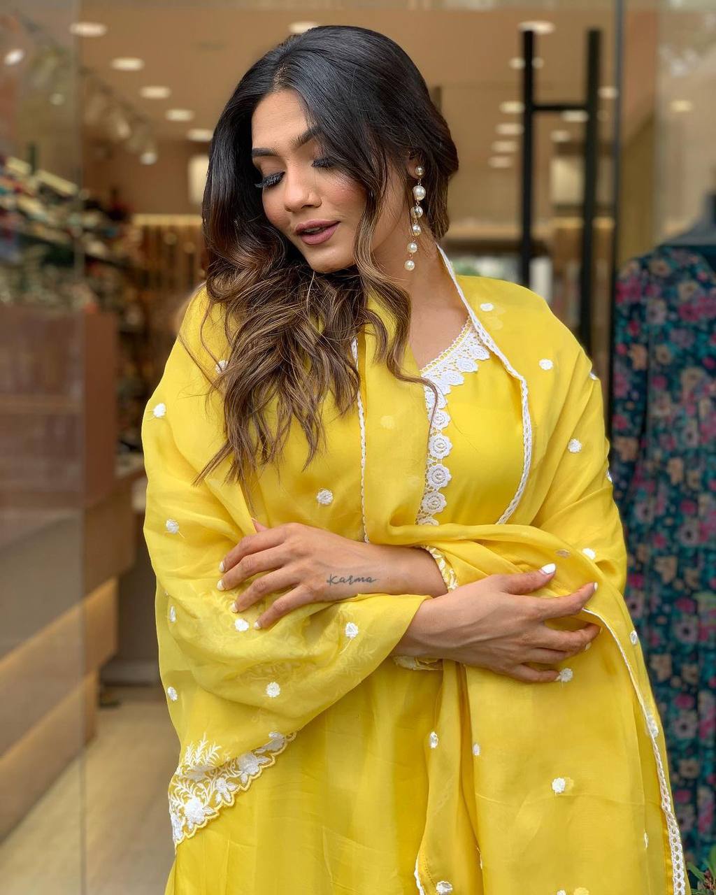Women’s Yellow Lavender Embroidered Pure Russian Silk Kurta Set – Luxe Ethnic Wear