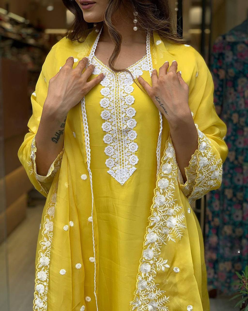 Women’s Yellow Lavender Embroidered Pure Russian Silk Kurta Set – Luxe Ethnic Wear
