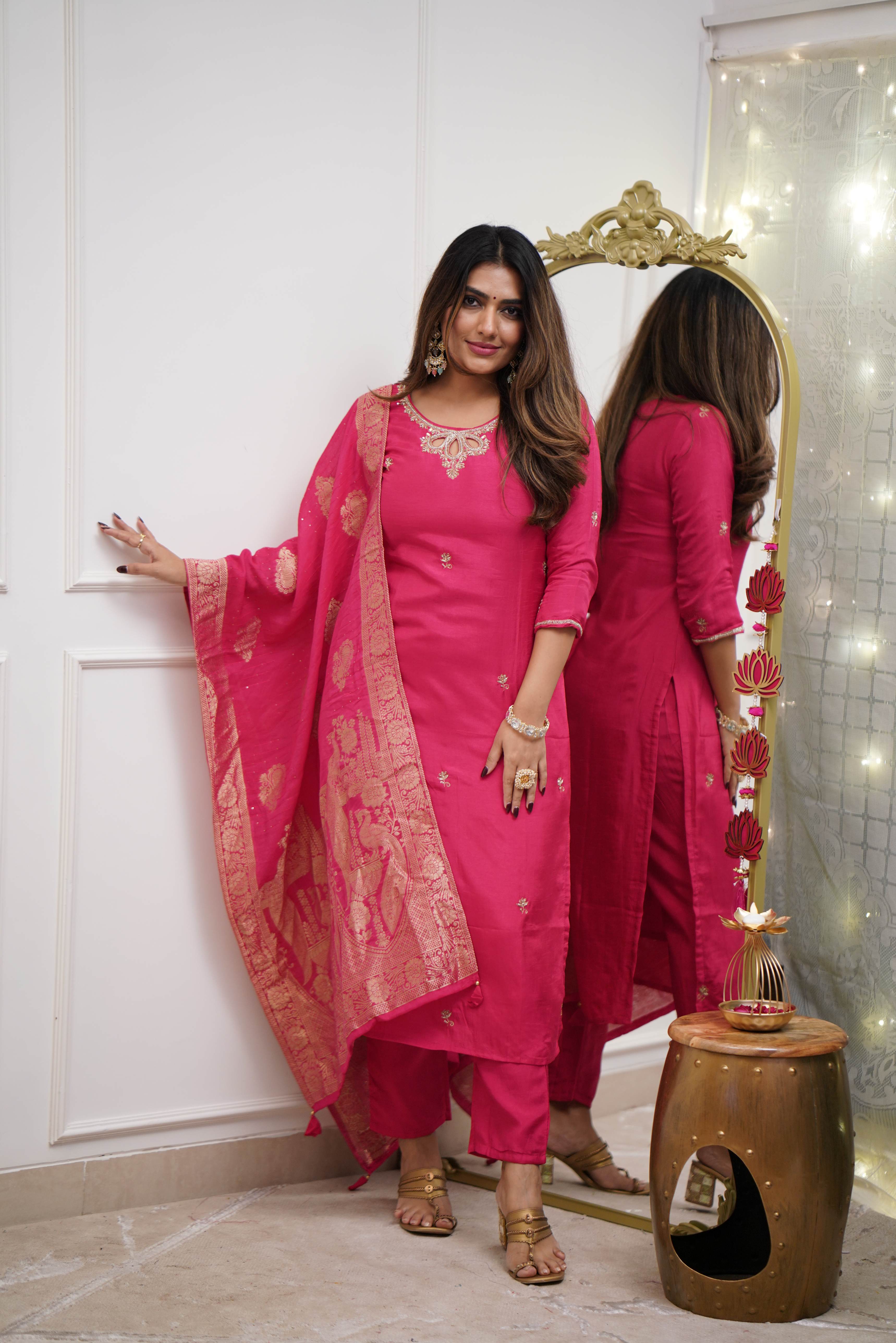 Women’s Pink Designer Viscose Chanderi Kurta Set with Stylish Embroidery