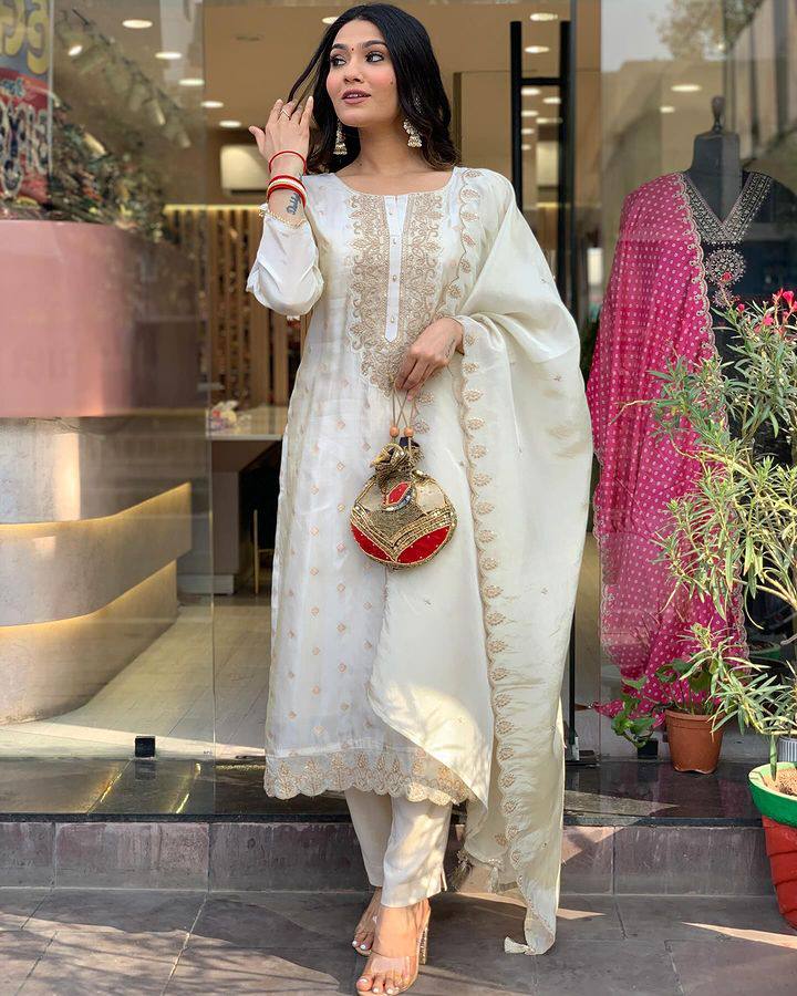 Women’s White Viscose Jacquard Embroidered Kurta Set with Rayon Bottom & Chanderi Embroidered Dupatta