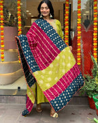 Women’s Green Viscose Chanderi Embroidered Kurta Set with Jacquard Dupatta