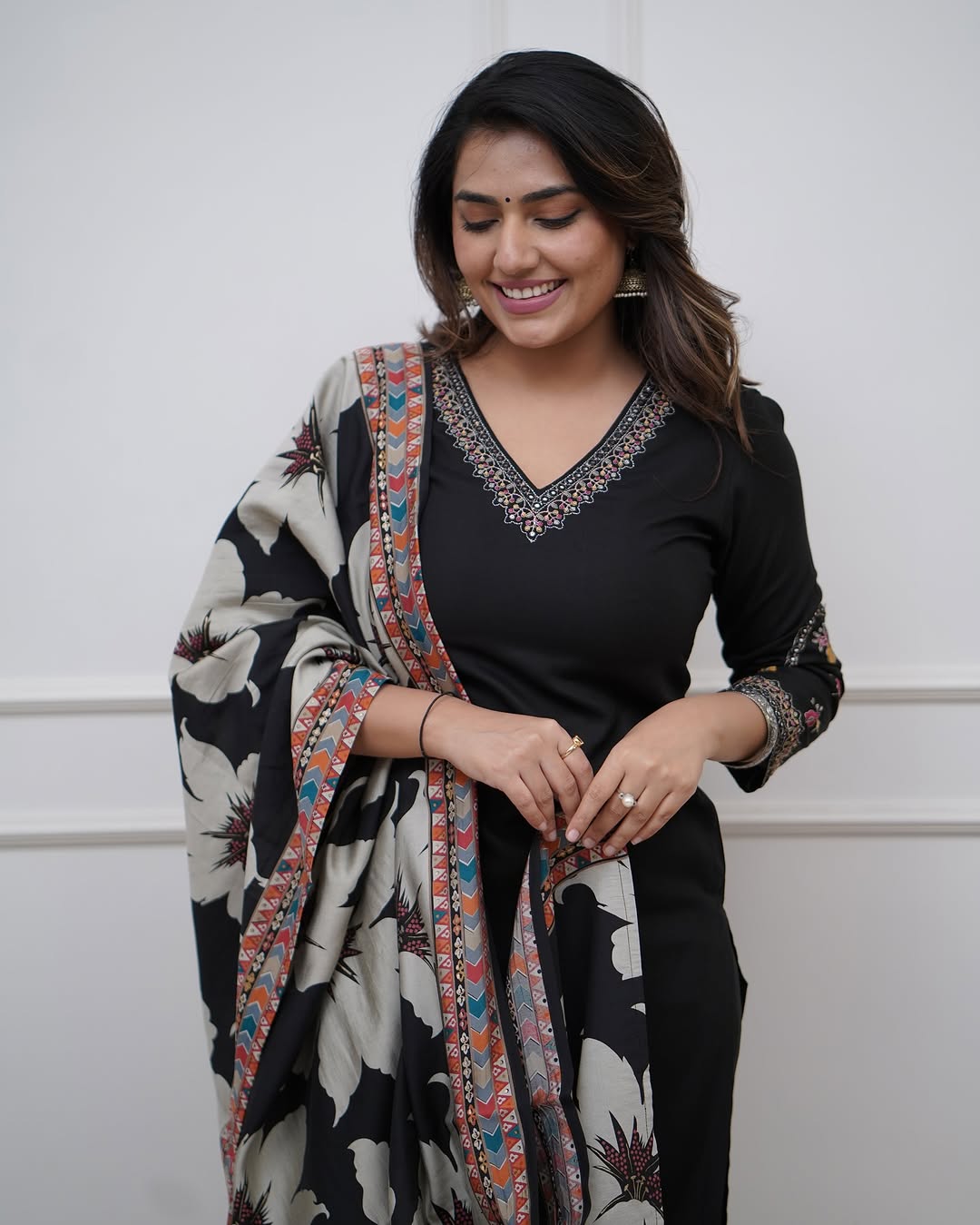 Women’s Black Viscose Silk Embroidered Kurta Set with Chinon Printed Dupatta