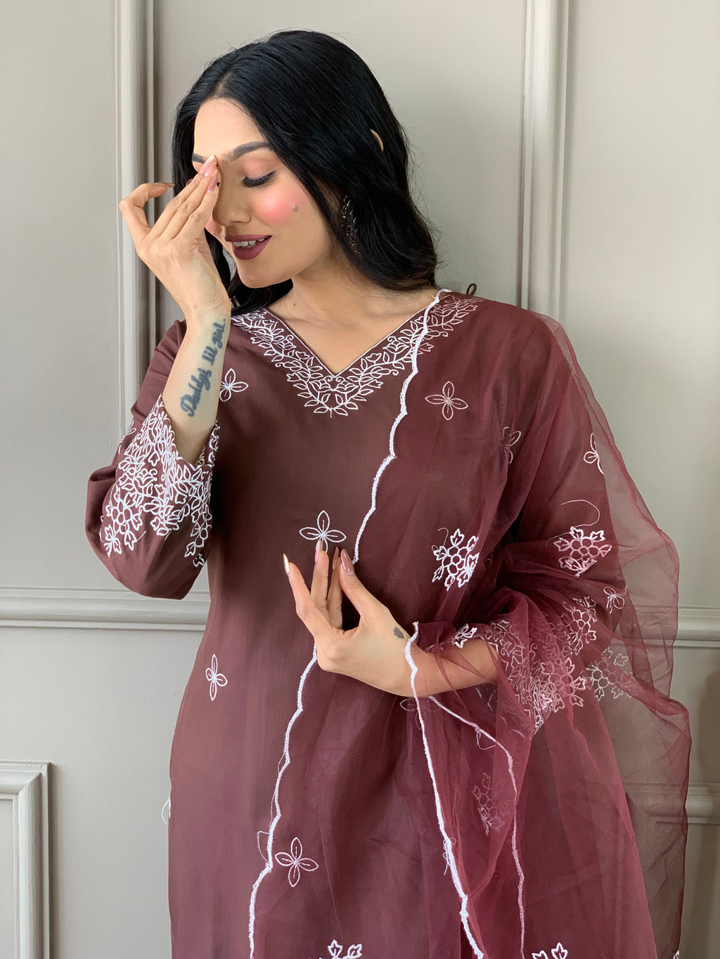 Women's Brown Slub Embroidered Kurta Set with Elegant Net Dupatta