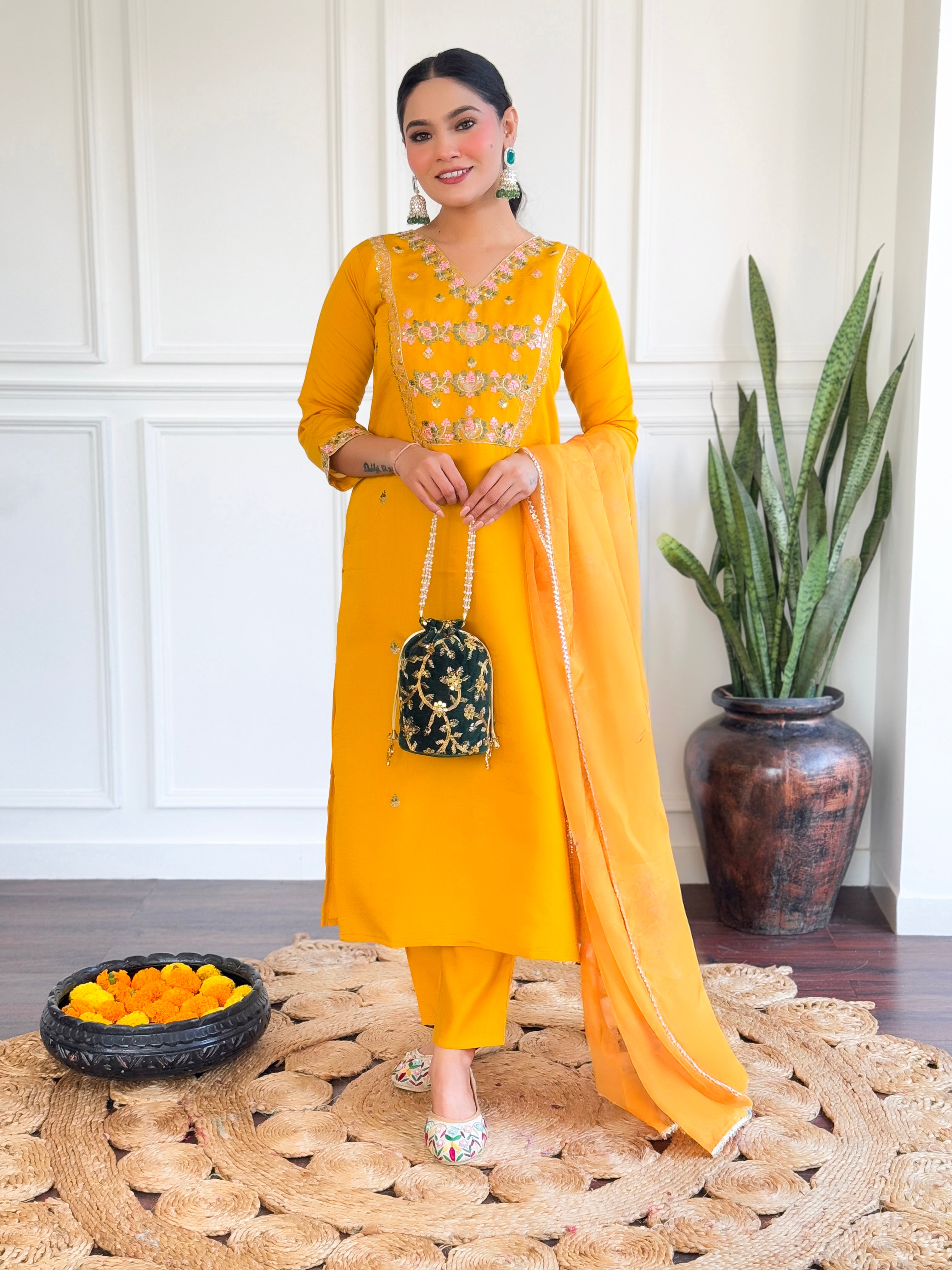 Women's Yellow Chanderi Silk Embroidery Kurta Set with Lace-Edged Teby Nylon Dupatta