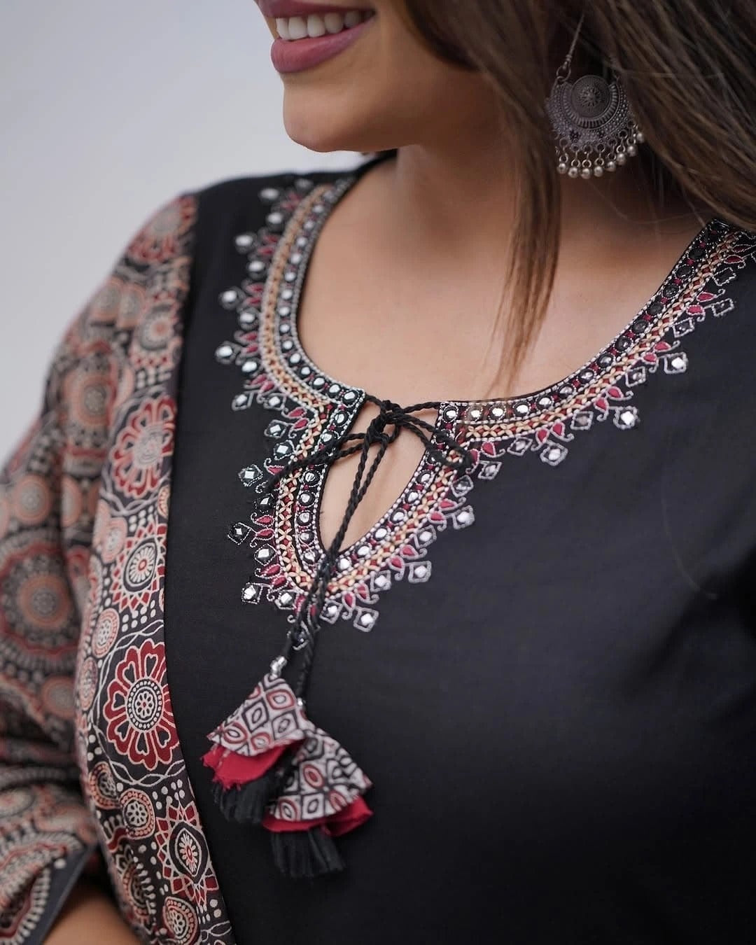 Women’s Black Viscose Embroidered Kurta Set with Printed Chanderi Dupatta