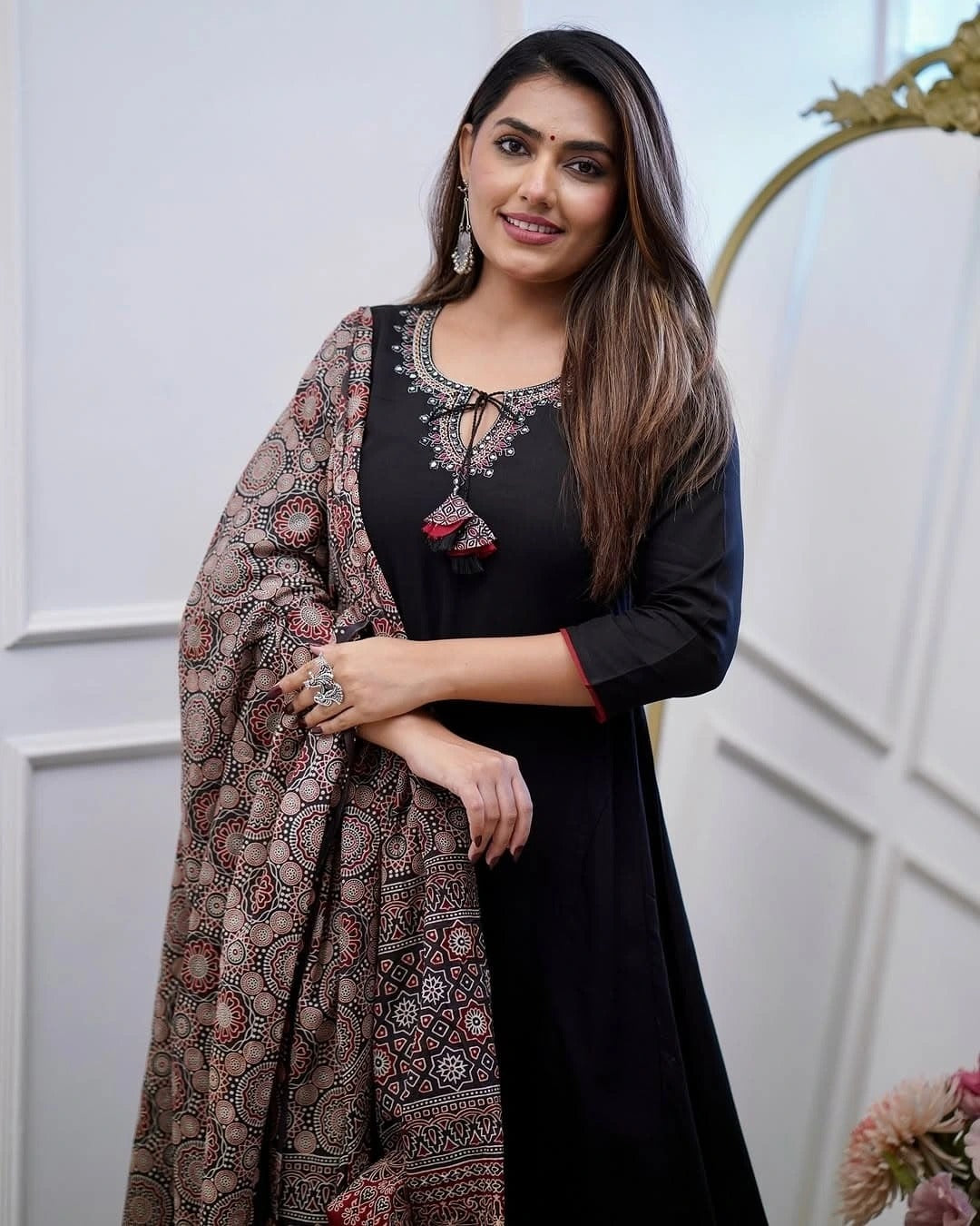 Women’s Black Viscose Embroidered Kurta Set with Printed Chanderi Dupatta