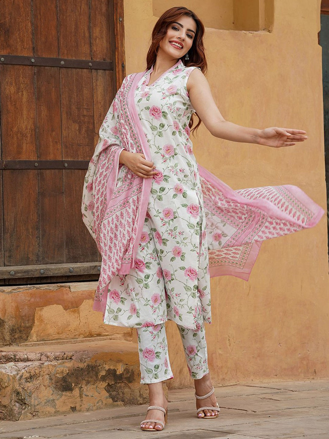 Women’s Pink Cotton Slub V-Neck Kurta Set with Lace Work & Chanderi Dupatta