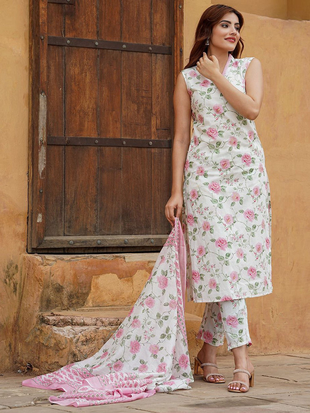 Women’s Pink Cotton Slub V-Neck Kurta Set with Lace Work & Chanderi Dupatta