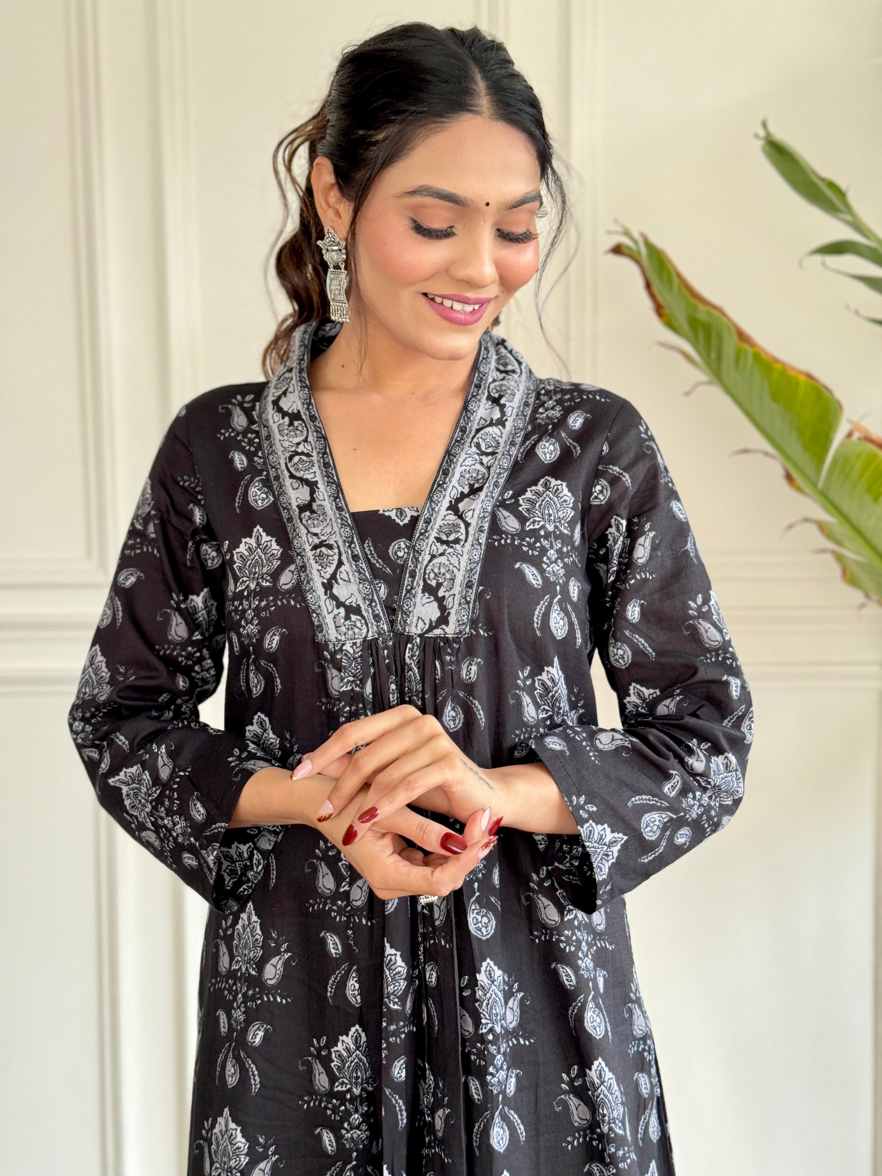 Traditional Black Floral Print Kurta Set with Dupatta, Long Sleeve Ethnic Dress, Silver Embroidered