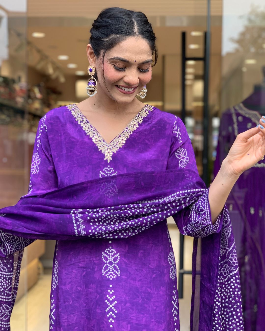 Traditional Bandhani Print Purple Cotton Kurta Set with Embroidered V-Neck & Straight Cut