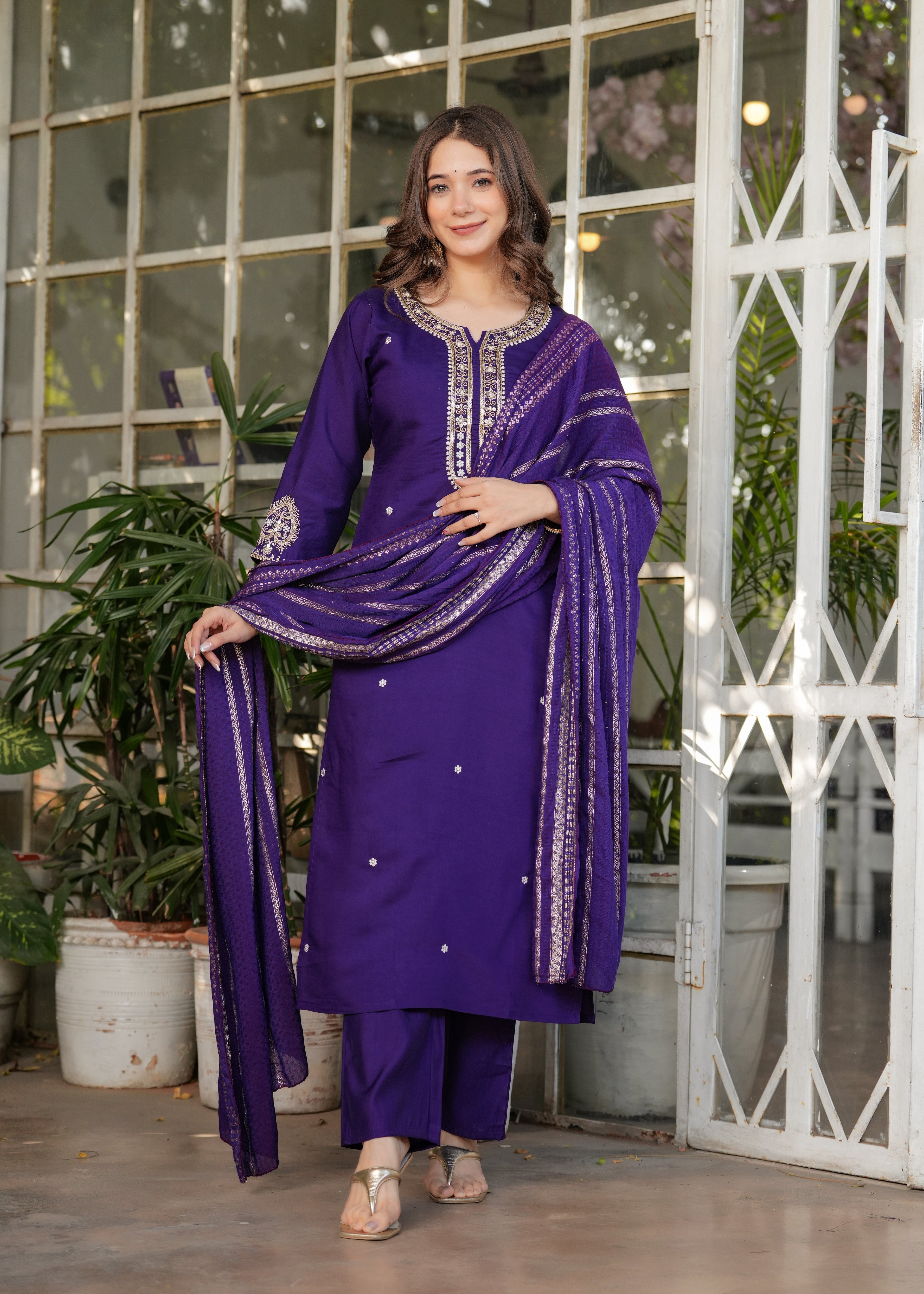 Women’s Purple Traditional Embroidered Kurta Set with Dupatta – 3-Piece Viscose Chanderi Ethnic Outfit