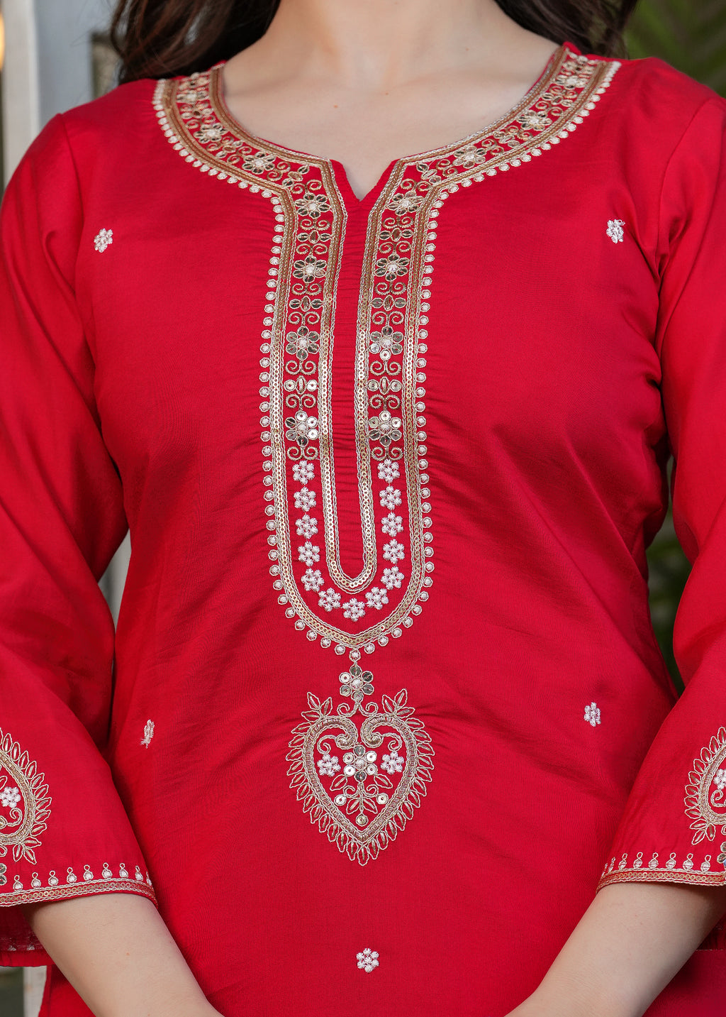 Women’s Red Traditional Embroidered Kurta Set with Dupatta – 3-Piece Viscose Chanderi Ethnic Outfit