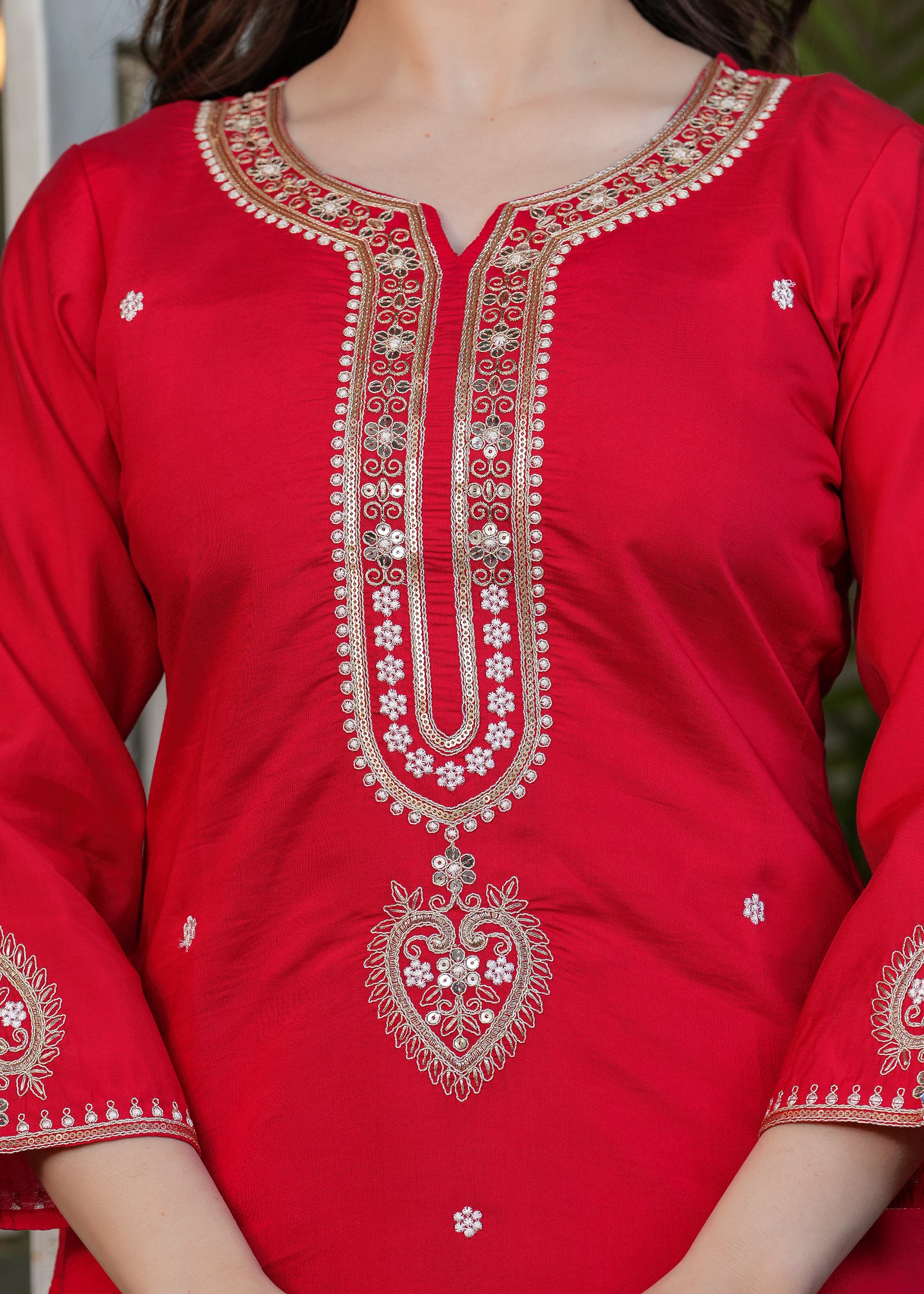 Women’s Red Traditional Embroidered Kurta Set with Dupatta – 3-Piece Viscose Chanderi Ethnic Outfit